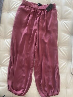 NWT Les Copains Dusty Rose Satin-Look Balloon Pants with packets